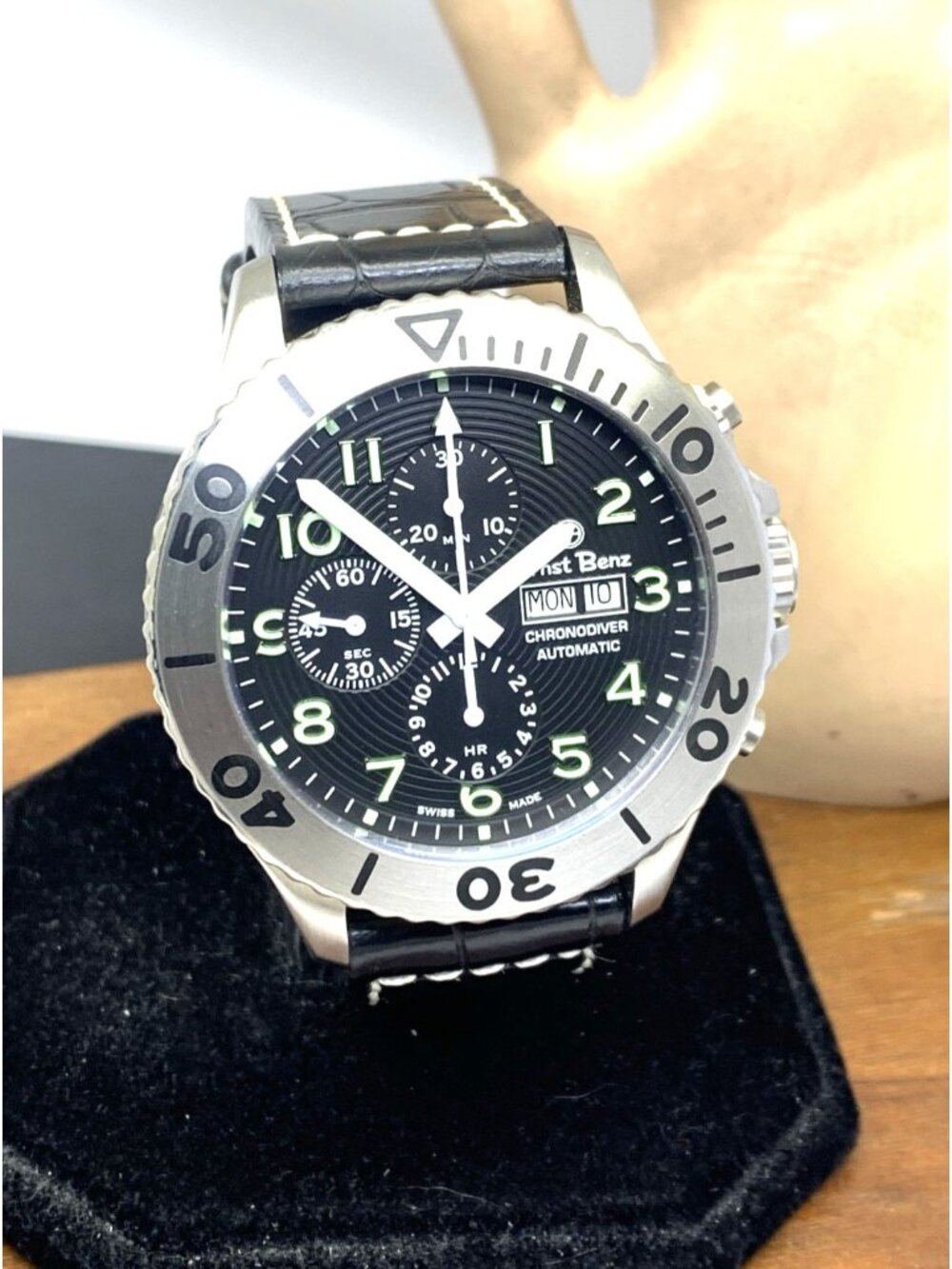 Ernst Benz Men's Watch GC10721 Chrono Diver Swiss Automatic Black Dial 47mm